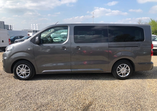 Peugeot Traveller cena 99900 przebieg: 174955, rok produkcji 2017 z Pionki małe 529